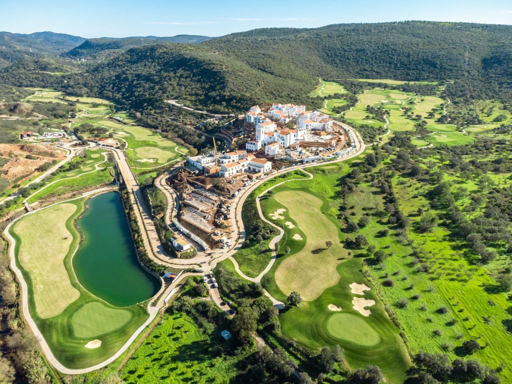 Endspurt in der Algarve<br> Der Bau des 5-Sterne Hotels „Viceroy Hotel“ und der Eigentumsimmobilien „Viceroy Residences“ geht voran